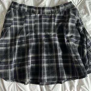 Plaid skirt